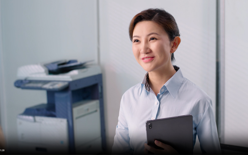 《新啓天，智未來(lái)》聯想商用(yòng)平闆電(diàn)腦(nǎo)